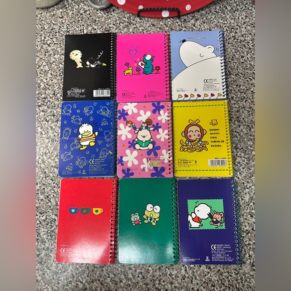 Vintage Hello Kitty & friends mini notebooks! - Picture 2 of 5